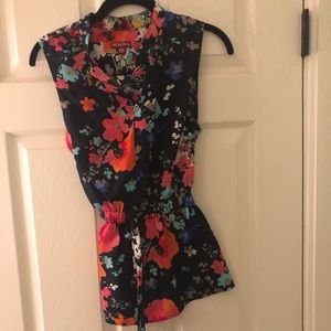 Merona floral sleeveless blouse with tie at waist